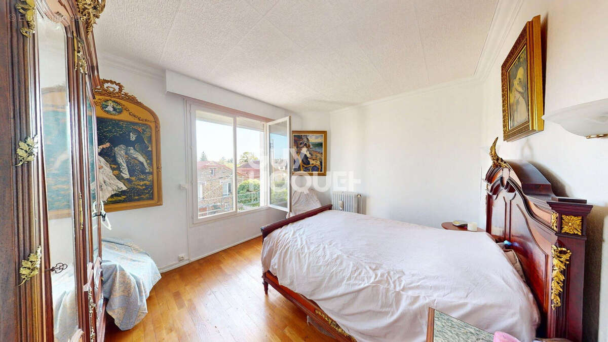 Maison à LES PAVILLONS-SOUS-BOIS