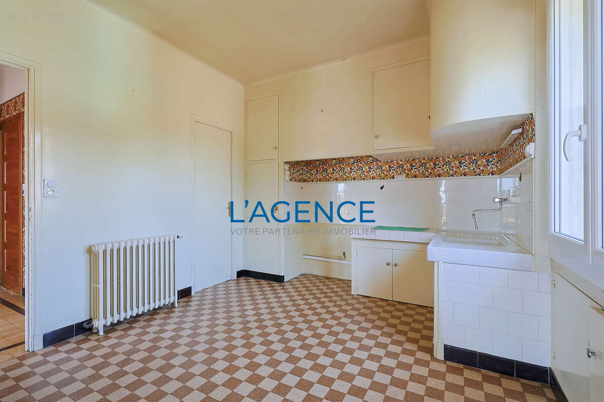 Appartement à HYERES
