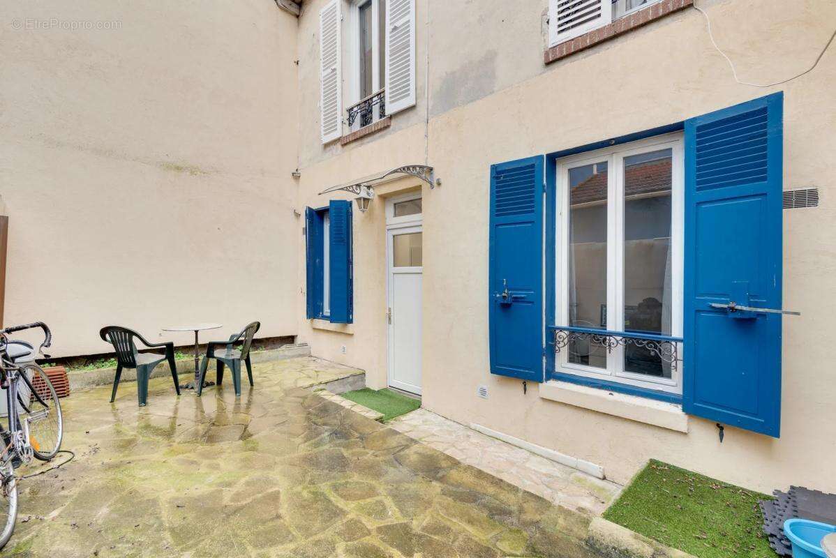 Appartement à FONTENAY-SOUS-BOIS