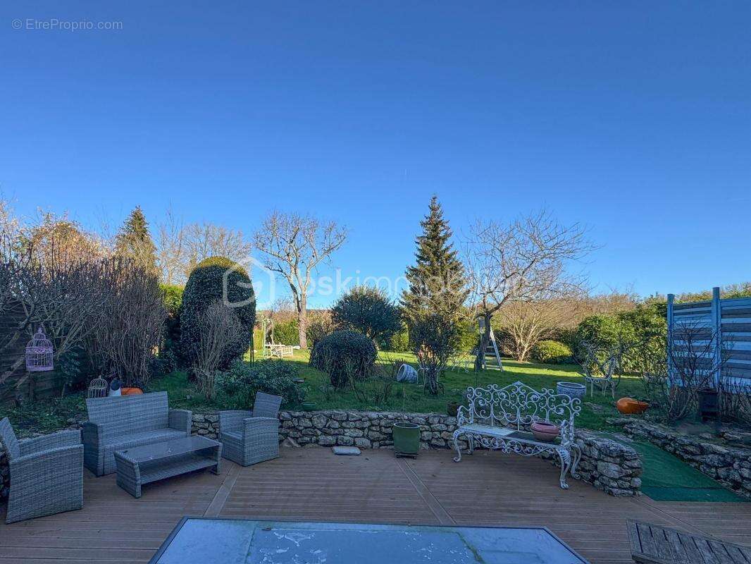 Maison à JOUY-SUR-MORIN