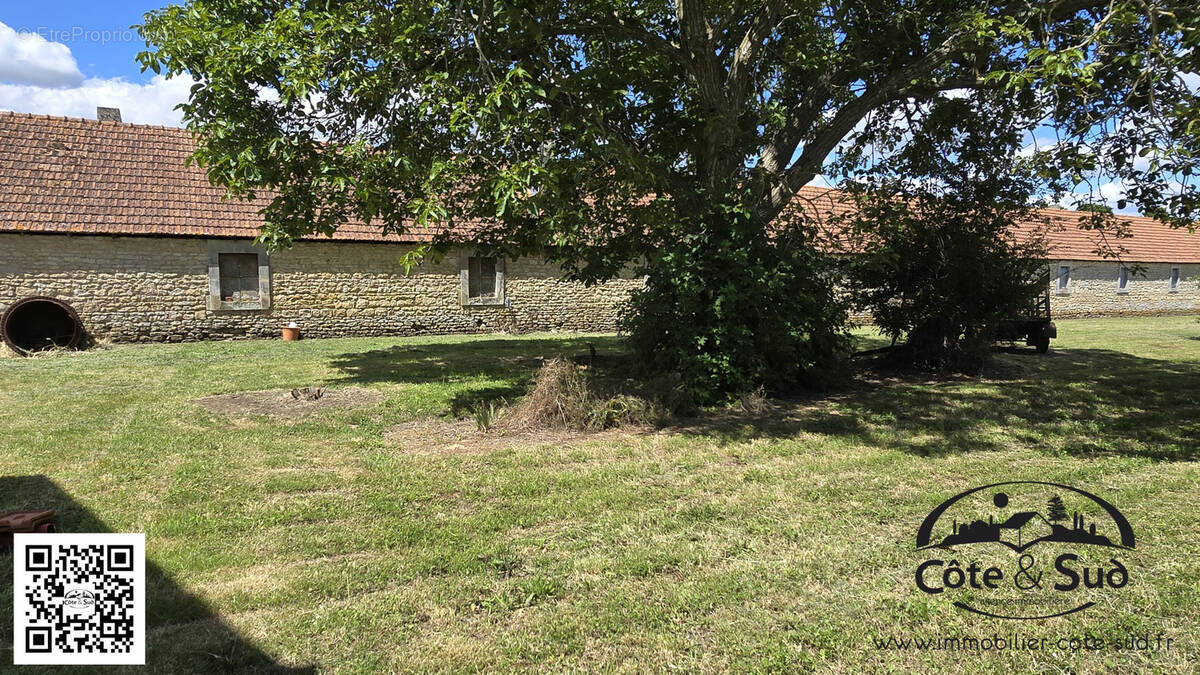 Maison à AIGREFEUILLE-D&#039;AUNIS