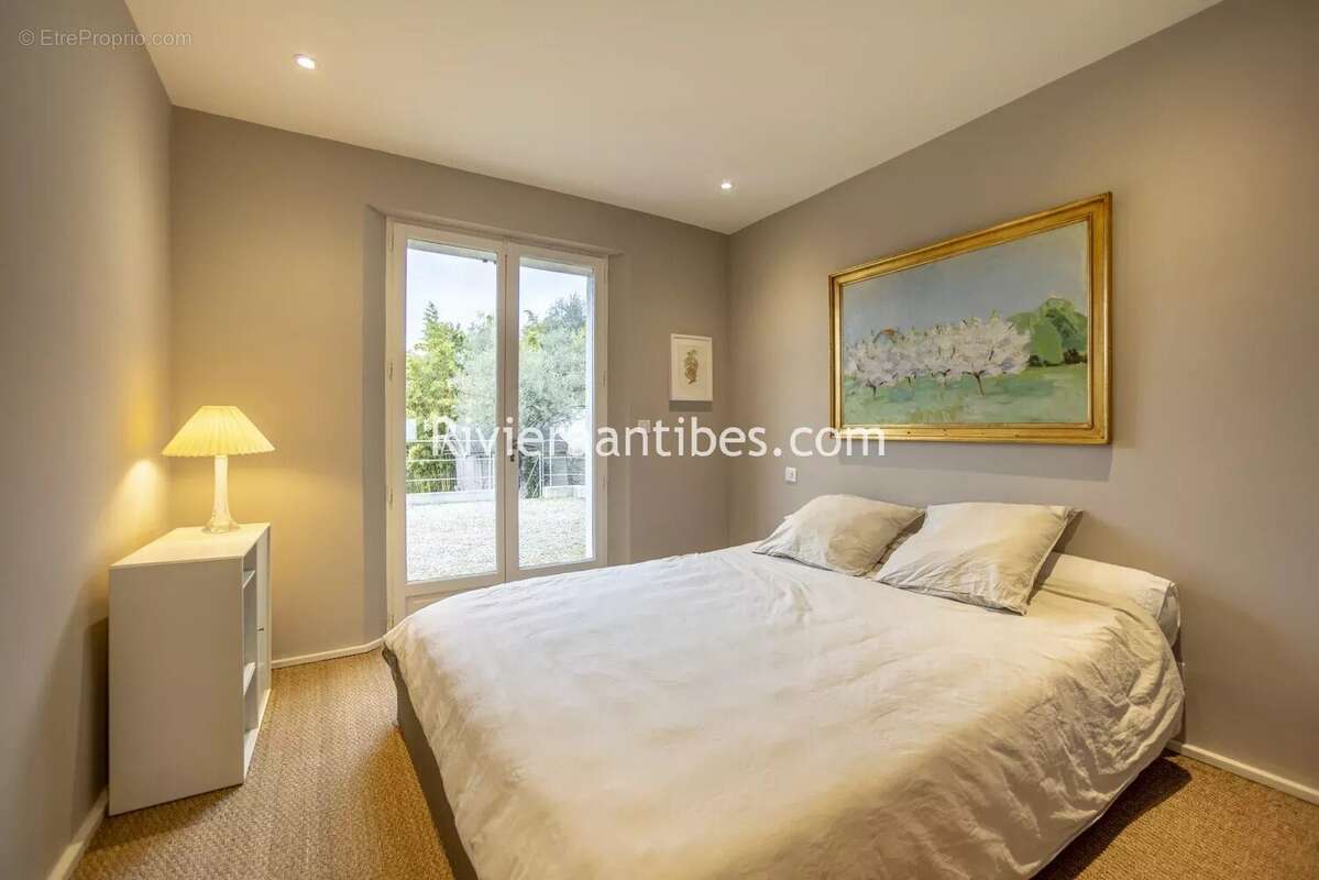 Maison à MOUANS-SARTOUX