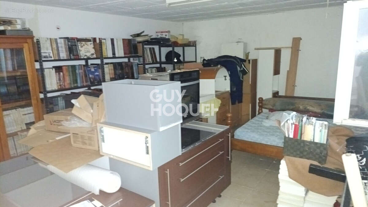 Maison à MONTESQUIEU-DES-ALBERES