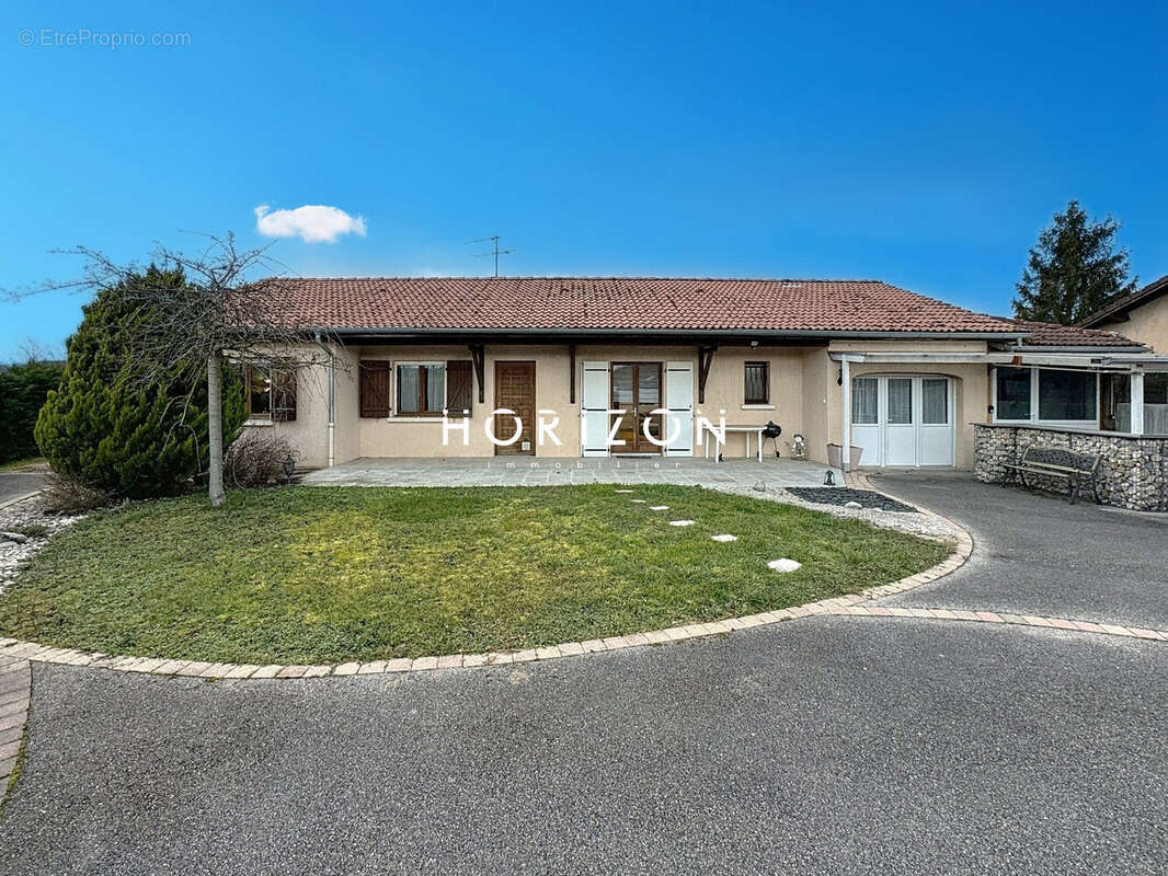 Maison à CERTINES