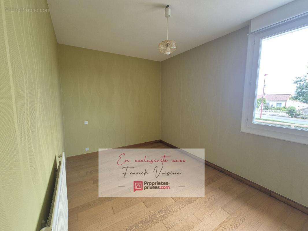 A VENDRE en Exclusivité à Saint Prouant, maison de 93 m2 avec 3 chambres sur une parcelle de 1090 m2 - photo 10