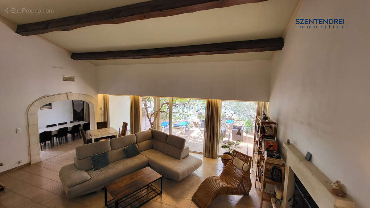 Maison à VILLETELLE