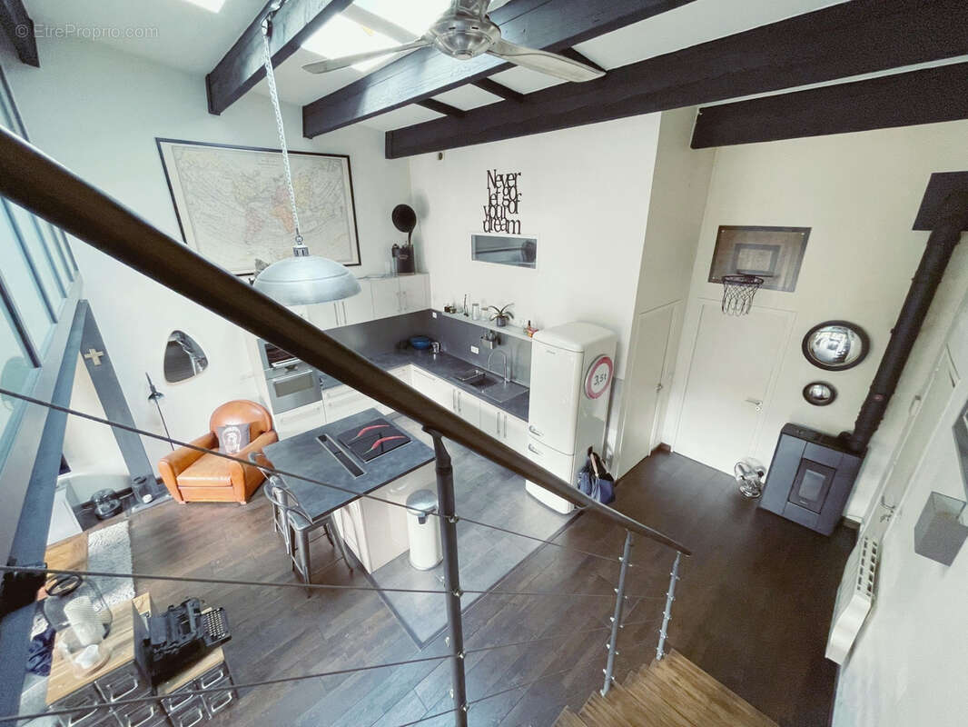 Autre à SARTROUVILLE