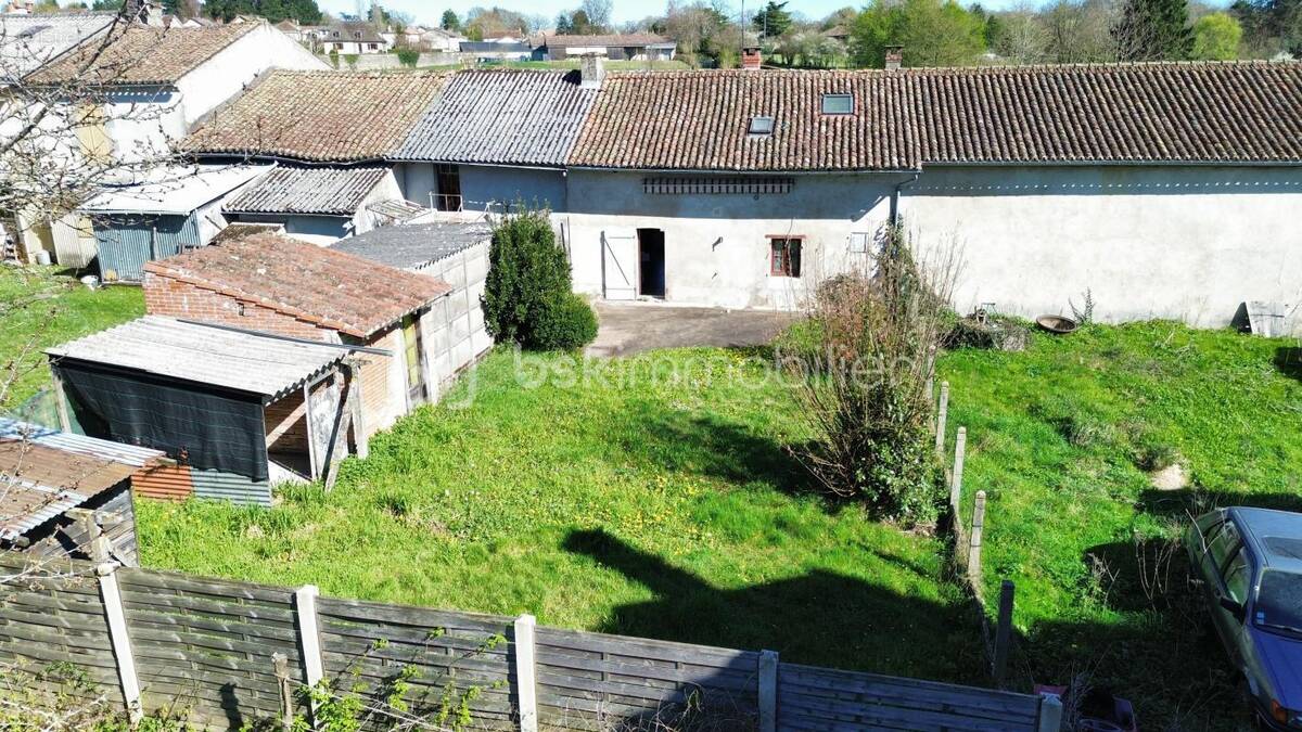 Maison à LE DORAT
