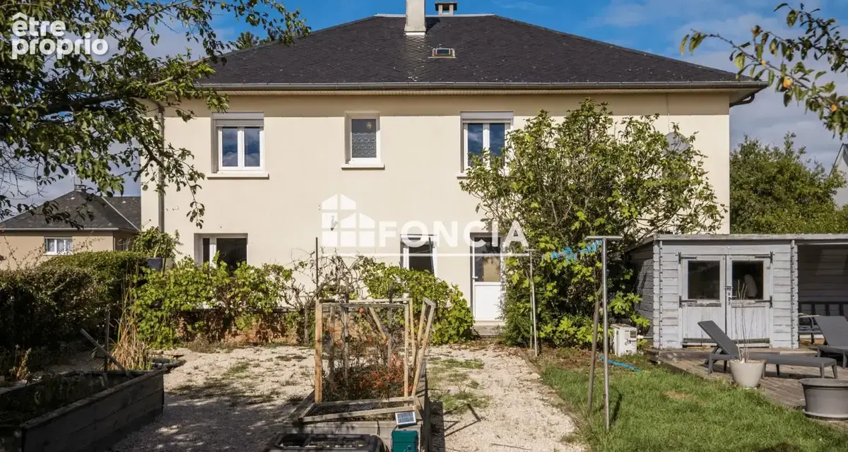 Maison familiale avec deux logements indépendants et piscine à Sébazac-Concourès, aux portes de Rodez - photo 2