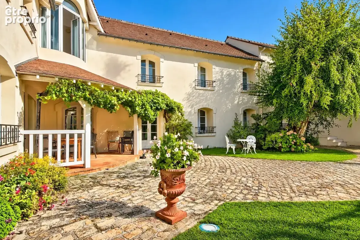 Maison 14 pièces 867 m² à vendre à Noisy-Le-Roi (78590) - photo 5