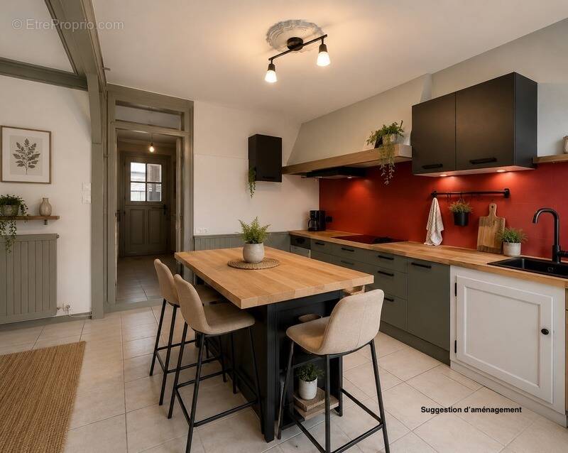 Maison à TERRASSON-LAVILLEDIEU