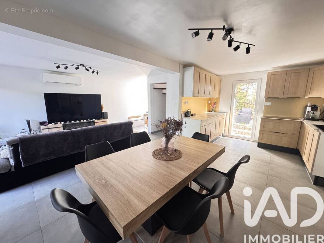 Photo 1 - Maison à AUCAMVILLE