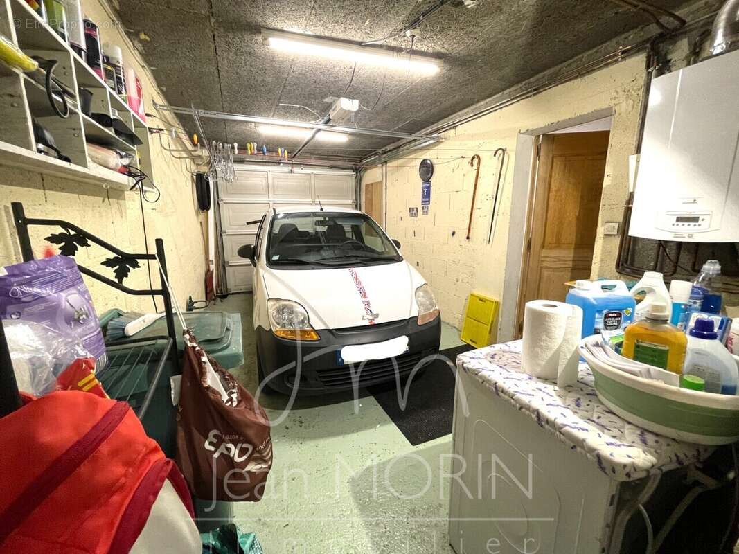 Maison à MONTELIMAR