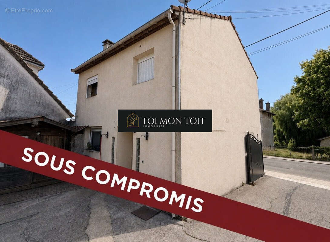 Maison à FOSSES