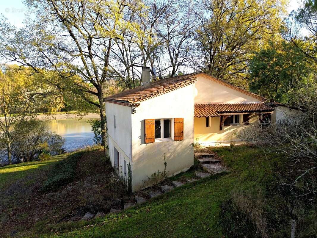 Maison à SAUSSIGNAC