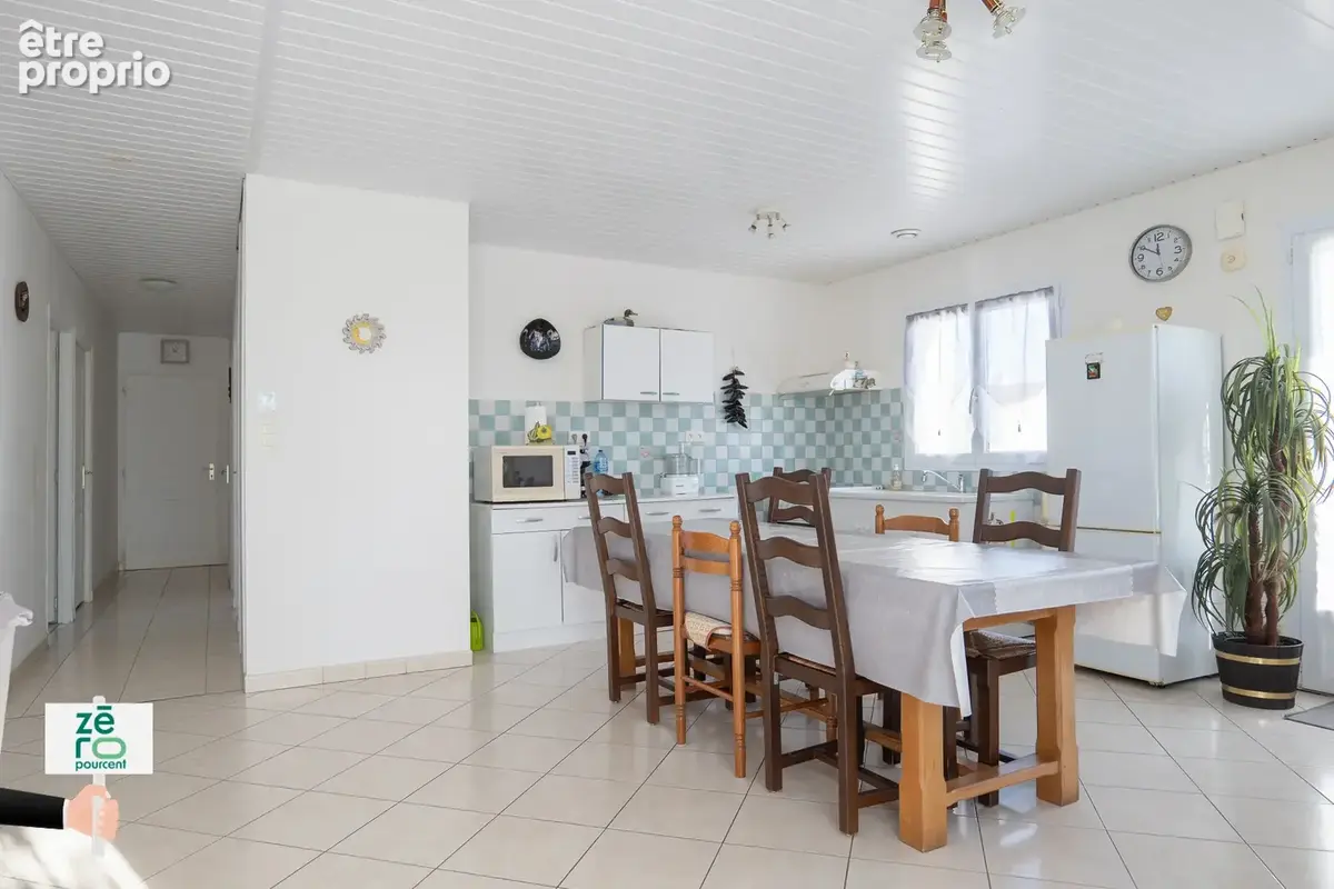 Maison de Plain-pied de 82 M2 à Saint Michel en Lherm - photo 6