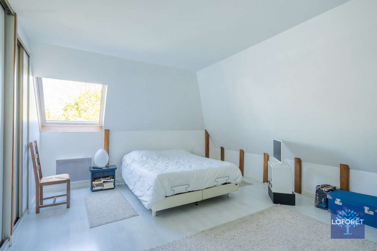 Appartement à LE RAINCY