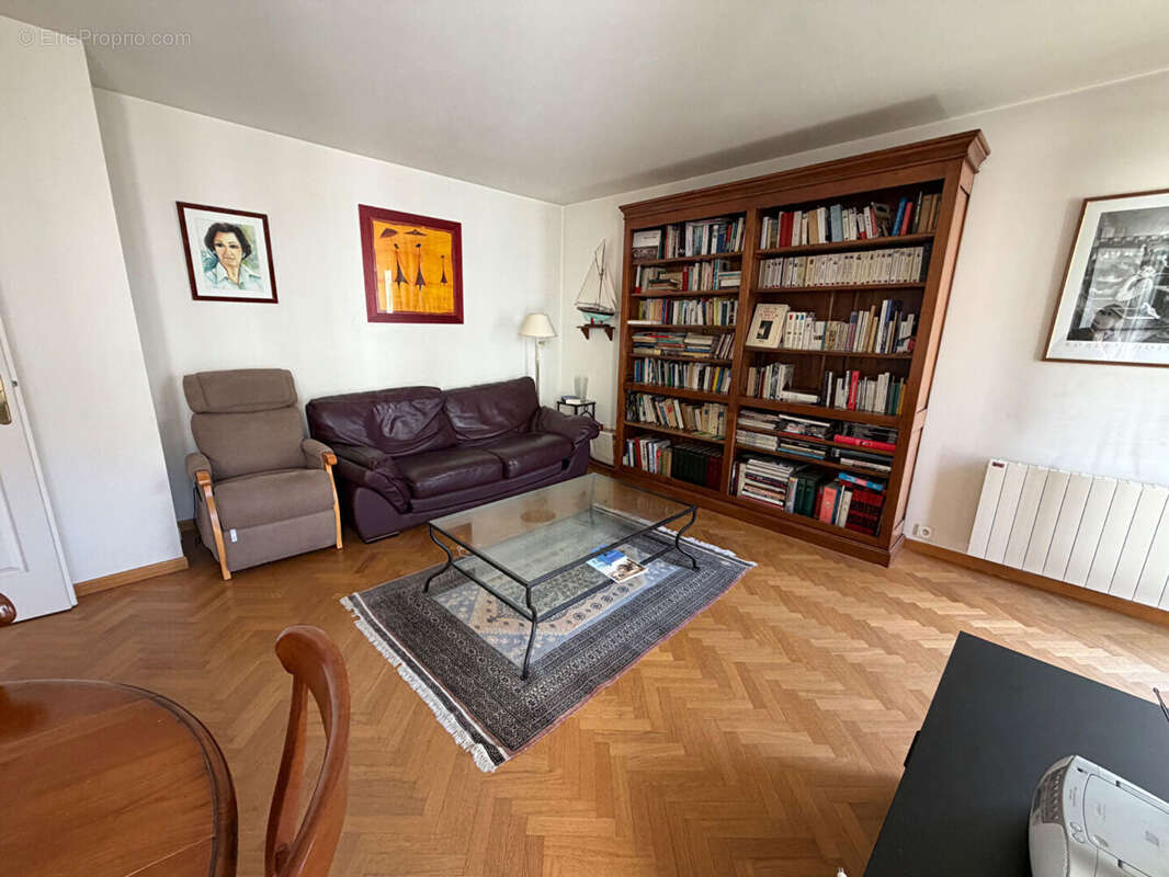 Appartement à MAISONS-LAFFITTE