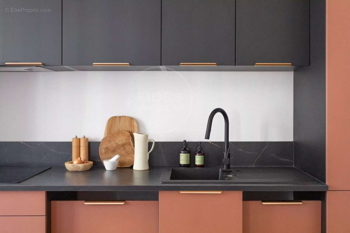 Appartement à MARSEILLE-6E