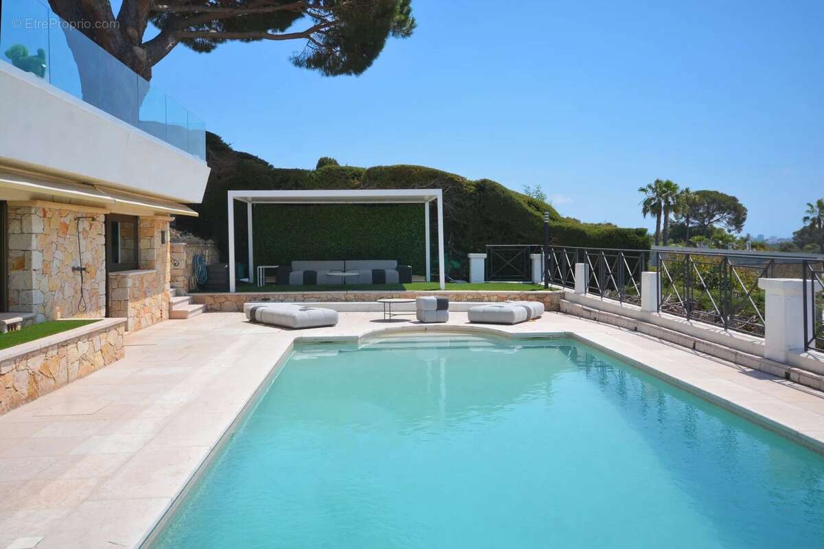 Maison à MOUGINS