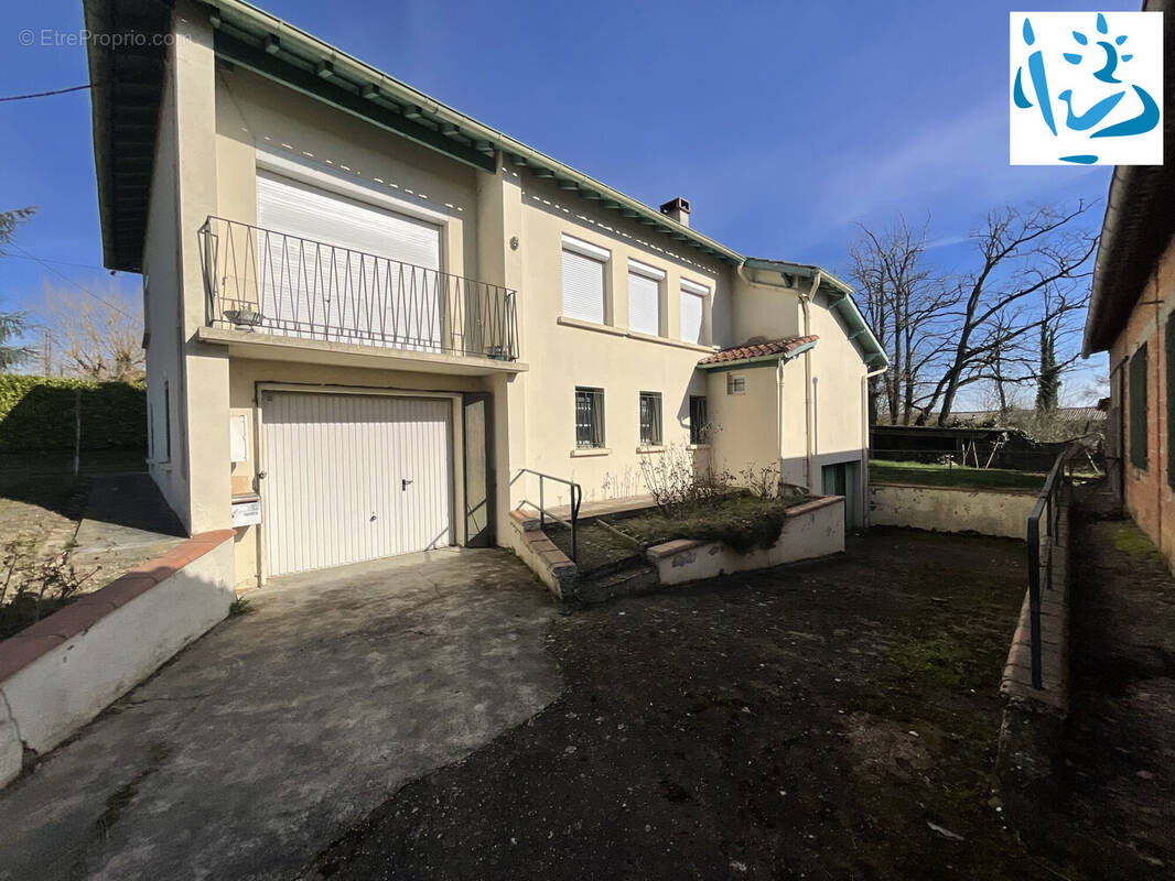 Maison à BEAUMONT-DE-LOMAGNE