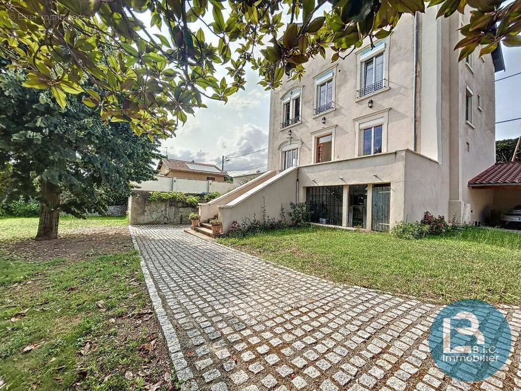 maison - Maison à TREVOUX