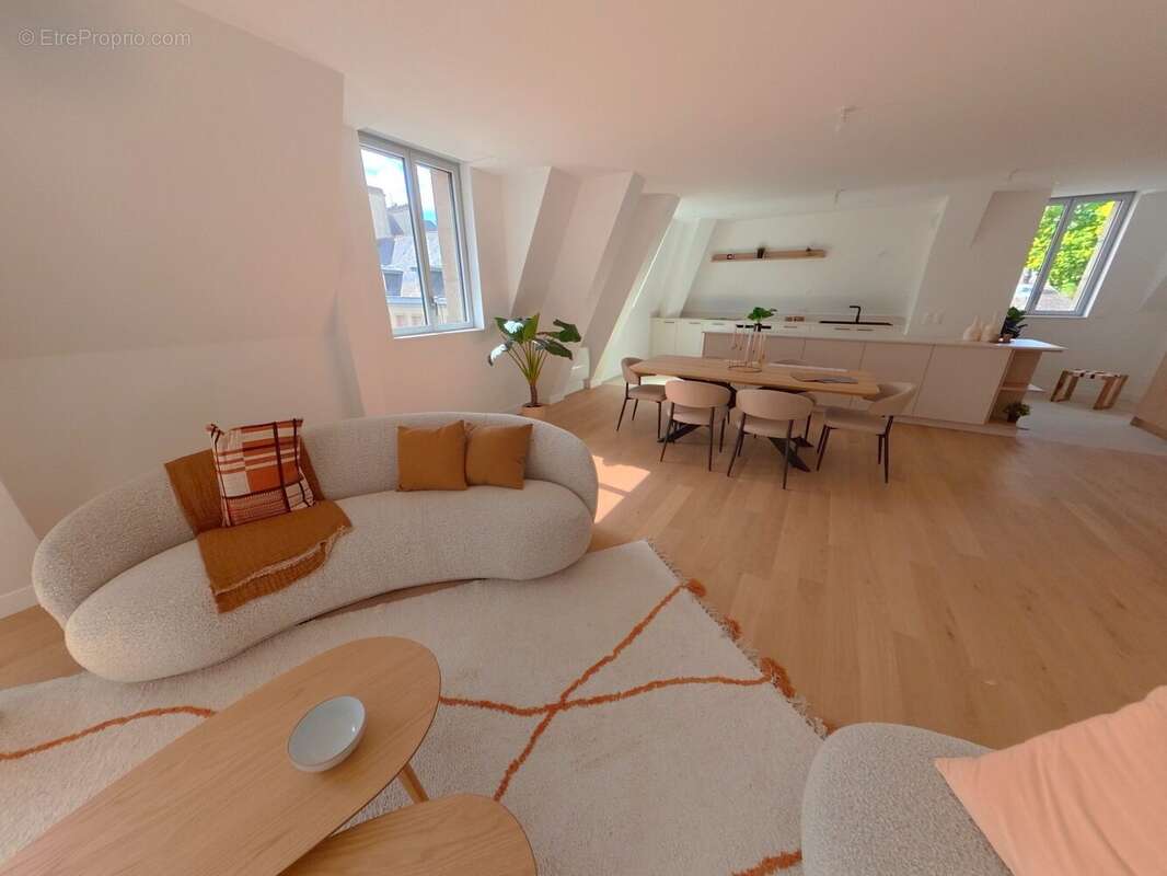 Appartement 147 m² à Lorient  - photo 2