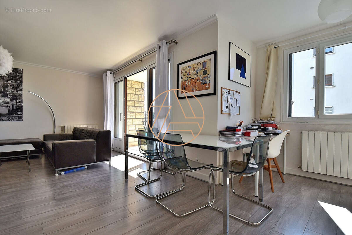 Appartement à SAINT-MAUR-DES-FOSSES