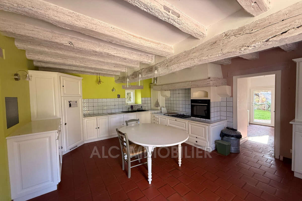 Maison à PREVAL