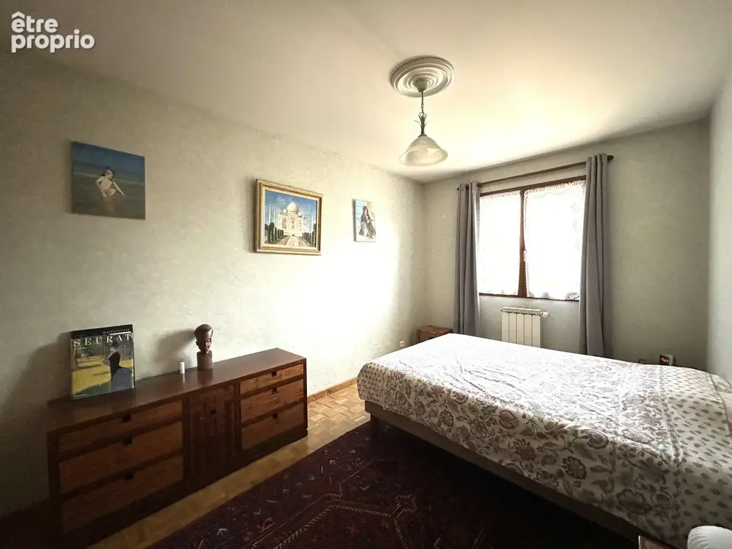 À ISSOIRE, maison 5 pièces avec terrain - photo 8