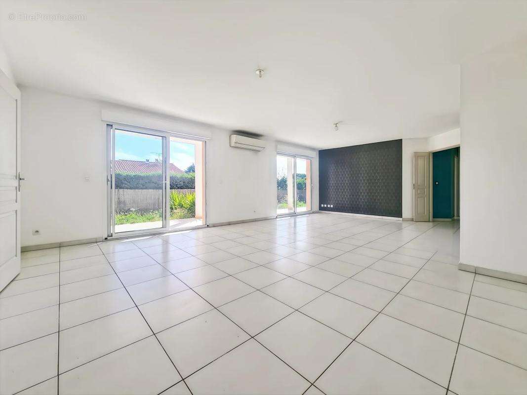 Appartement à SANARY-SUR-MER