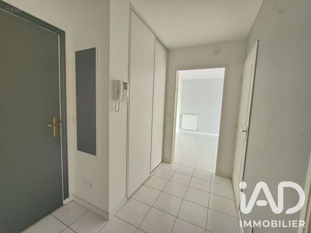 Photo 7 - Appartement à SAINT-PRIEST