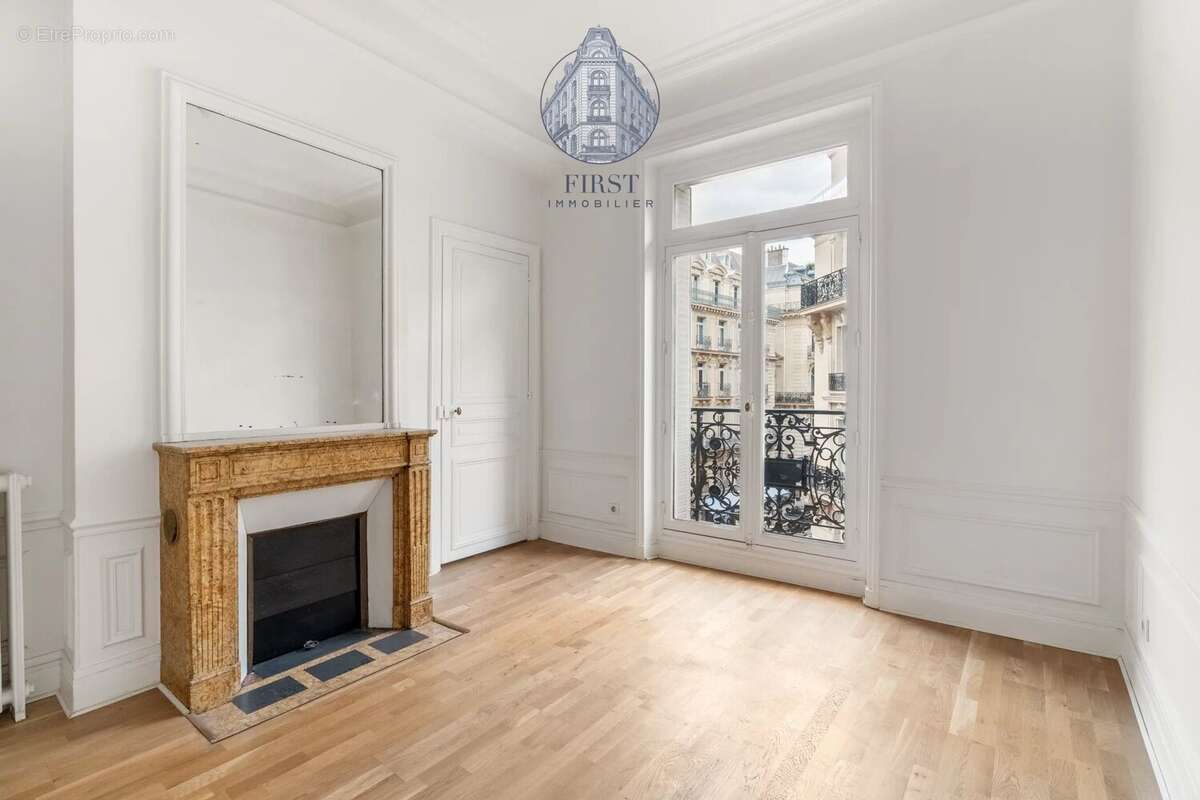 Paris 8e – triangle d’or – appartement de réception – immeuble haussmannien d’exception - photo 16