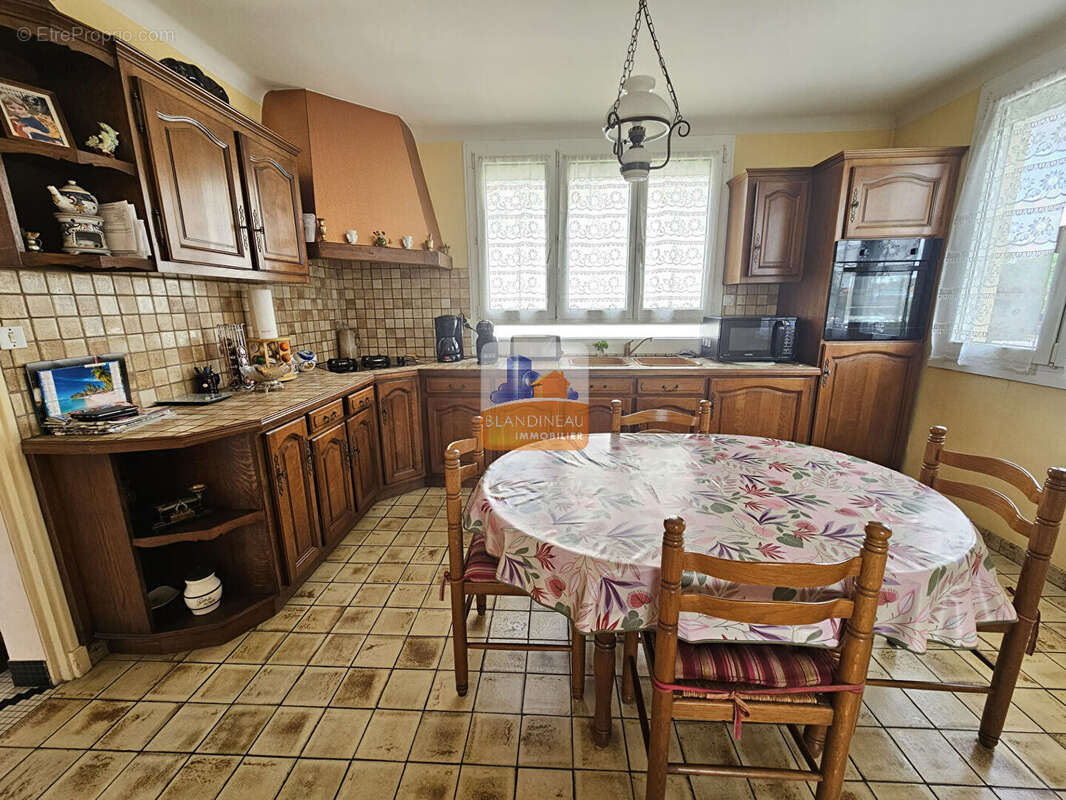 Maison à BOUGUENAIS