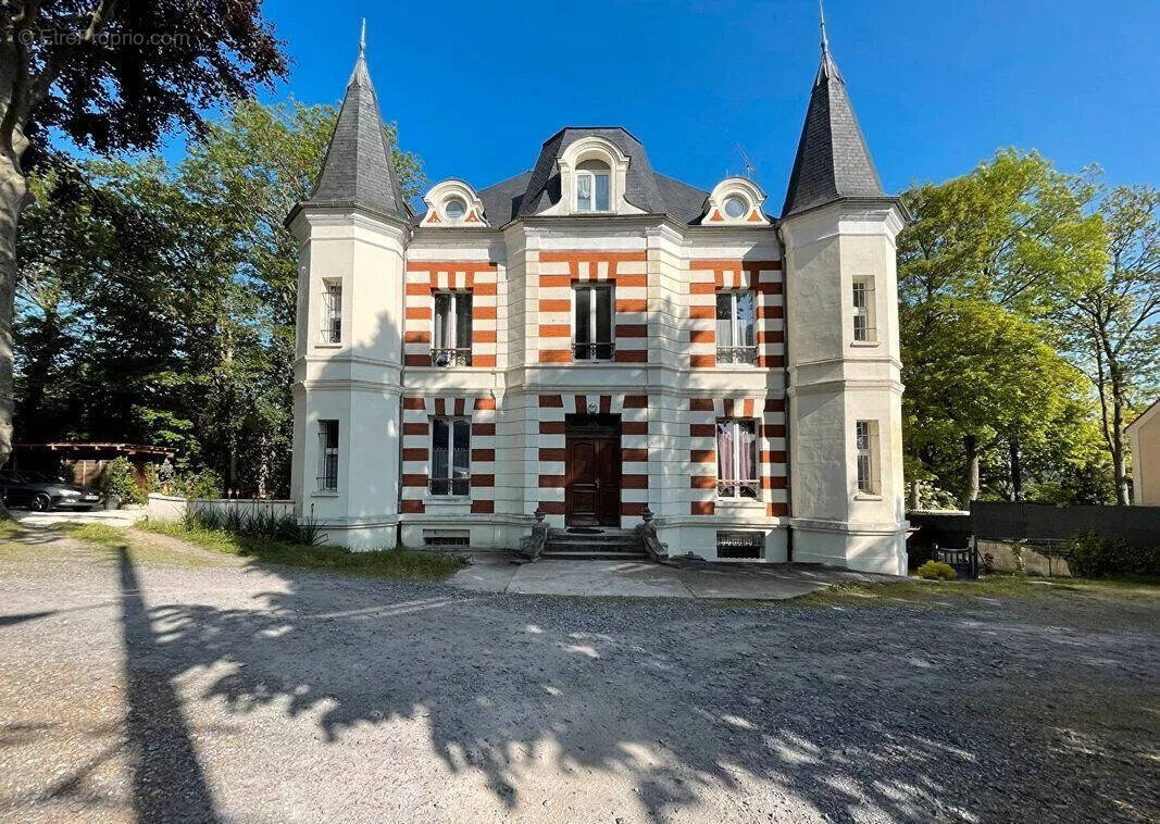 Appartement à BEAUMONT-SUR-OISE