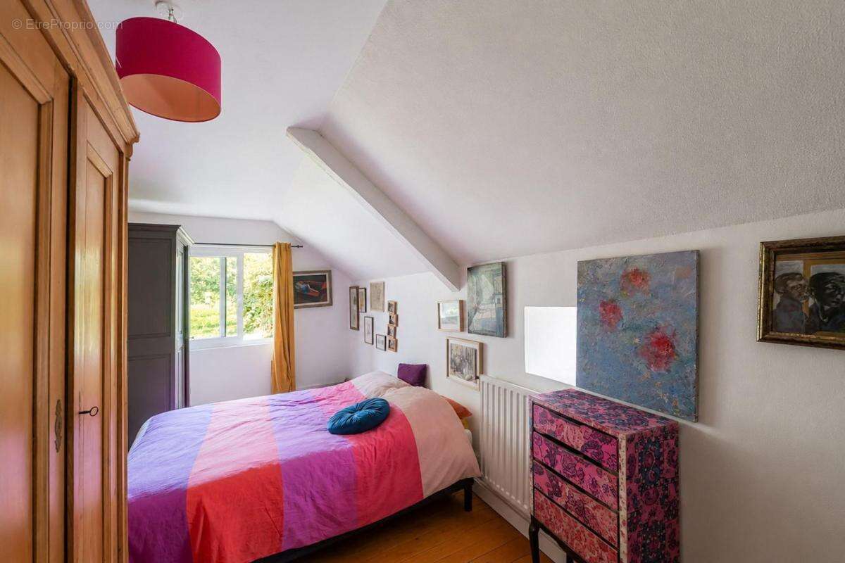 Maison à SAVIGNE-L'EVEQUE