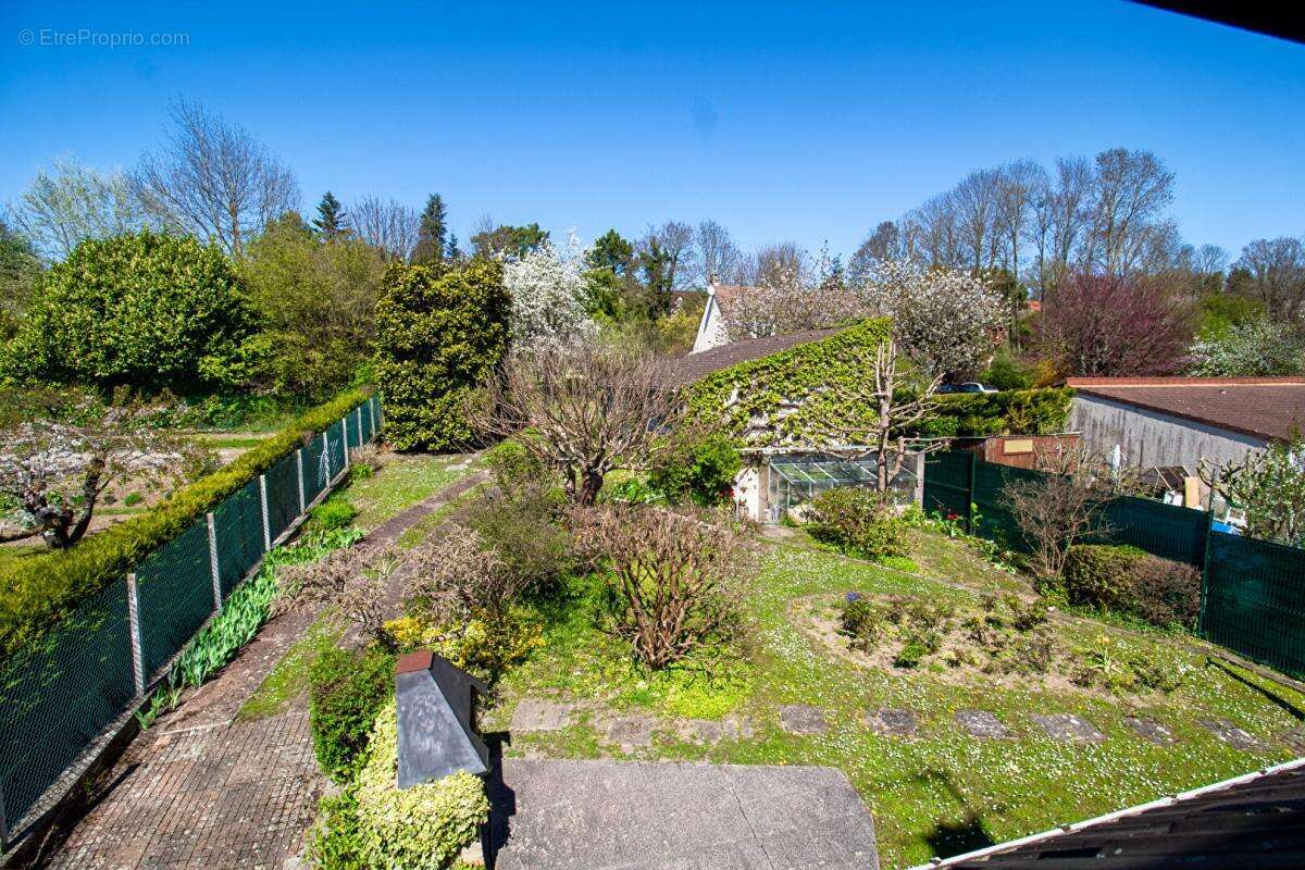 Maison à THORIGNY-SUR-MARNE