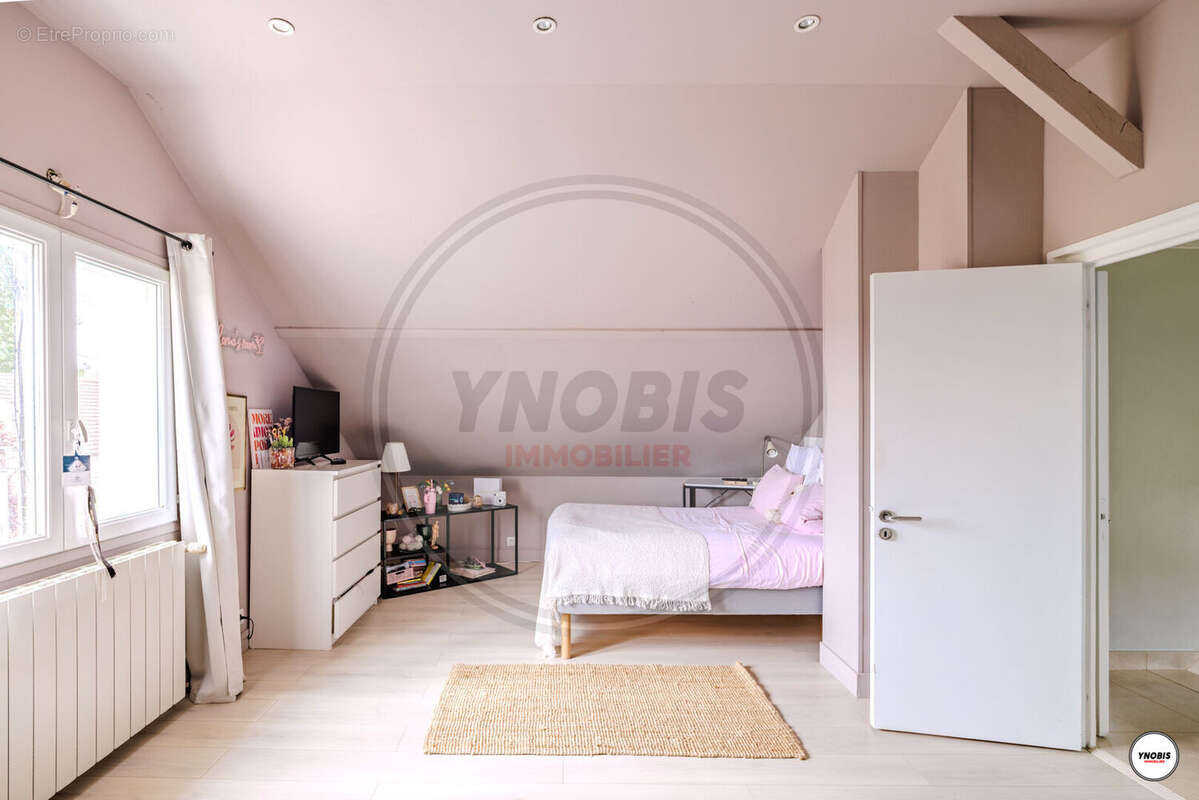 Maison Mantes La Ville 134 m2 - photo 6