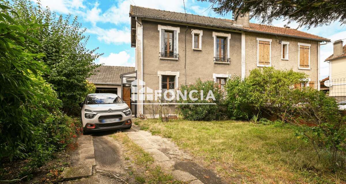 Maison avec jardin et sous-sol total à vendre - photo 13