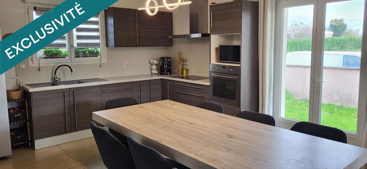 Photo 2 - Maison à REPLONGES