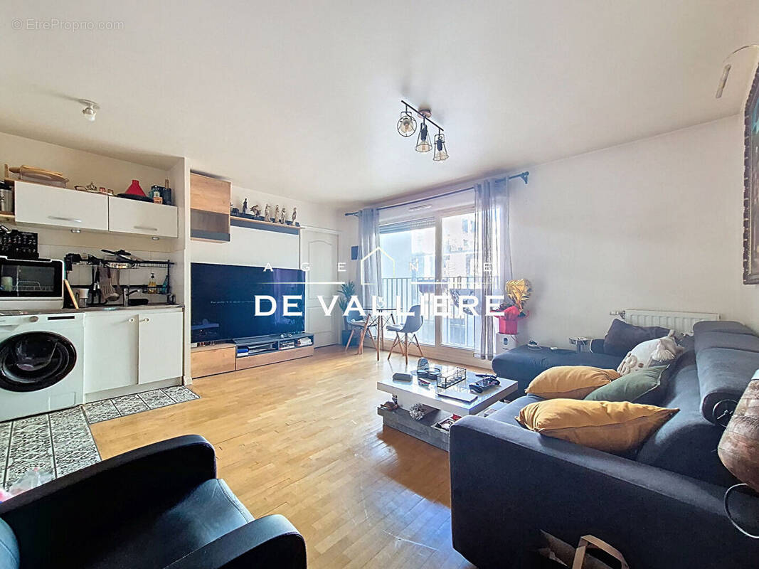 Appartement à NANTERRE