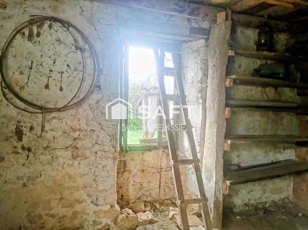 Maison 70 m² à Lacour  - photo 7