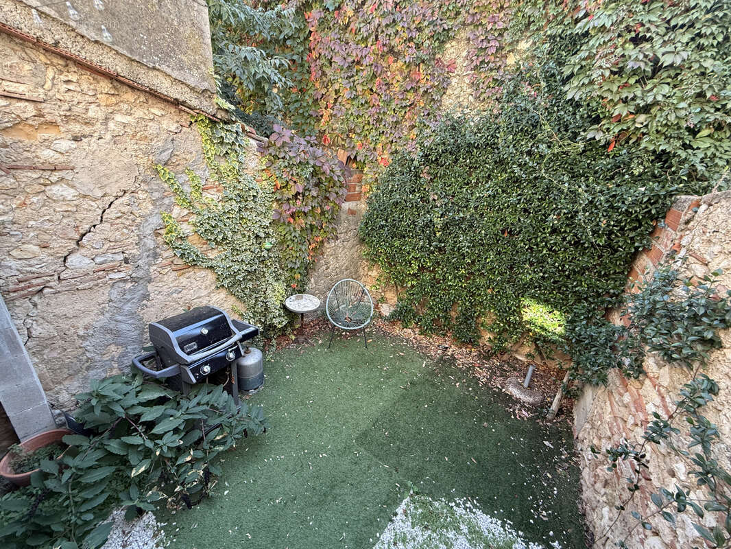 Maison à MONTPEYROUX