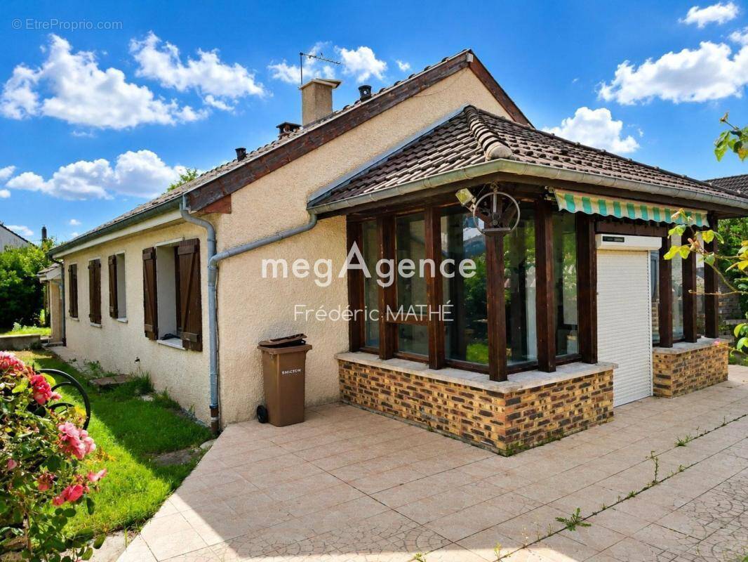 Maison à PINEY