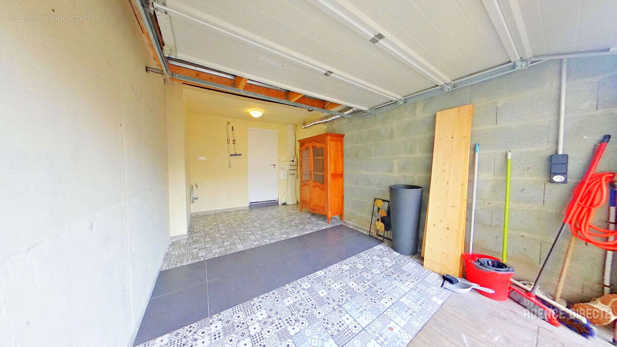 Maison à SAINT-SEBASTIEN-SUR-LOIRE