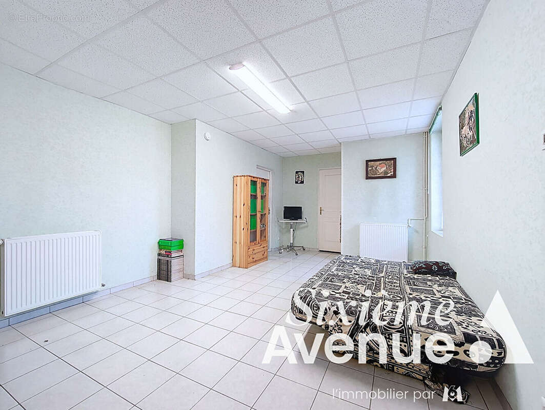 Maison à SAINT-PRIEST