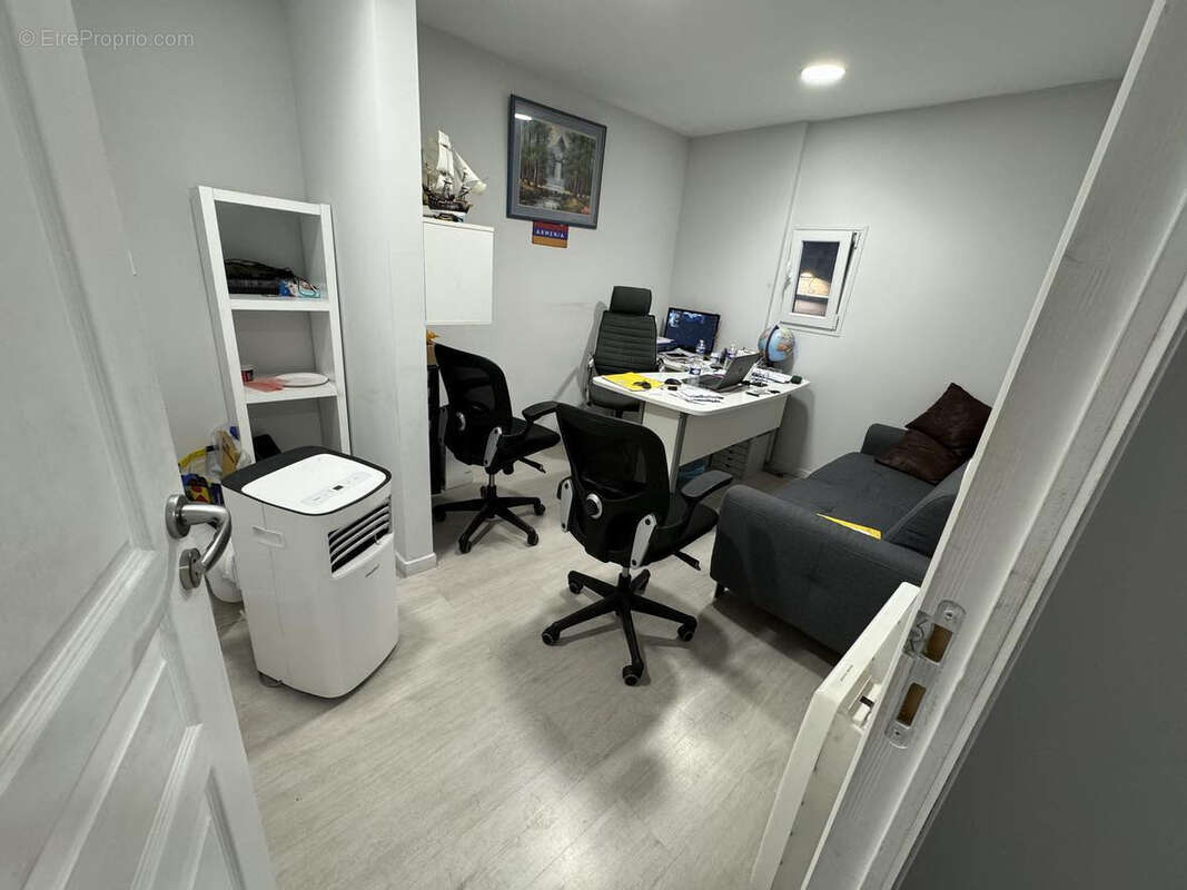 Commerce à VENISSIEUX