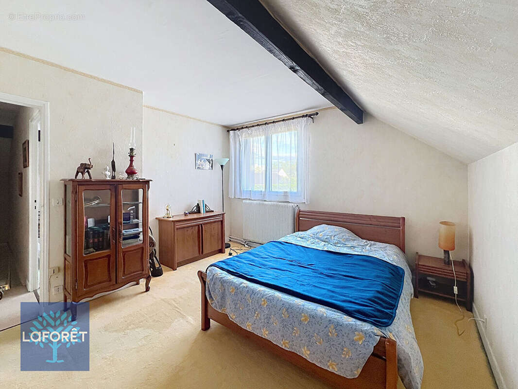 Maison à CORBEIL-ESSONNES