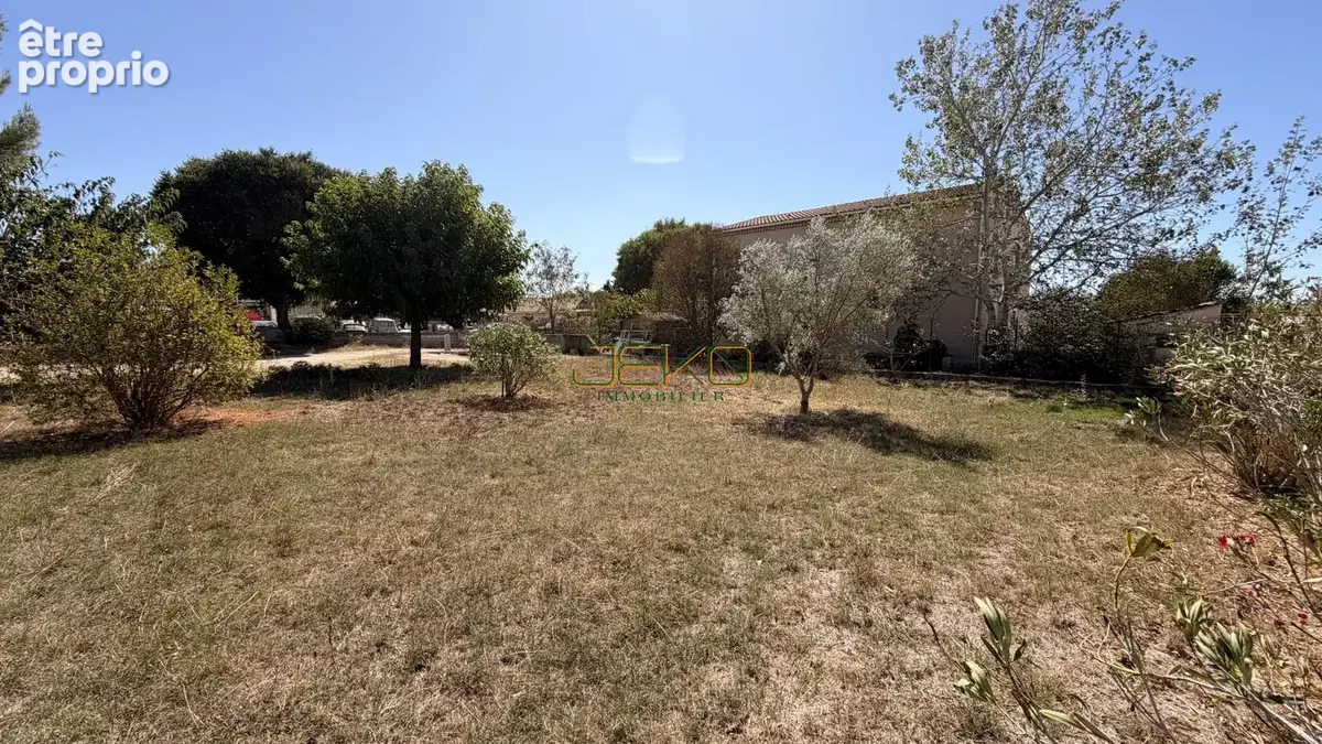 Terrain 845 m² à vendre à Uzes (30700) - photo 5