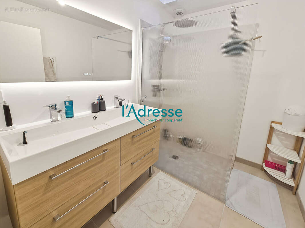 Maison à SAINT-PIERRE-MONTLIMART